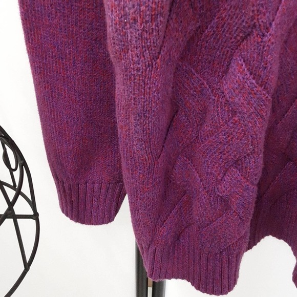 Cozy Oversized Lands End Purple Cotton Sweater - Picture 7 of 11